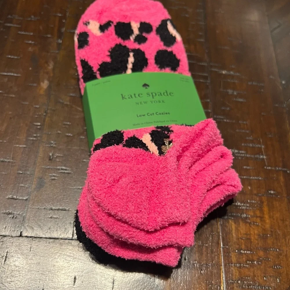 Kate Spade New York Women’s Low Cut Print Cozies Socks 3 pairs